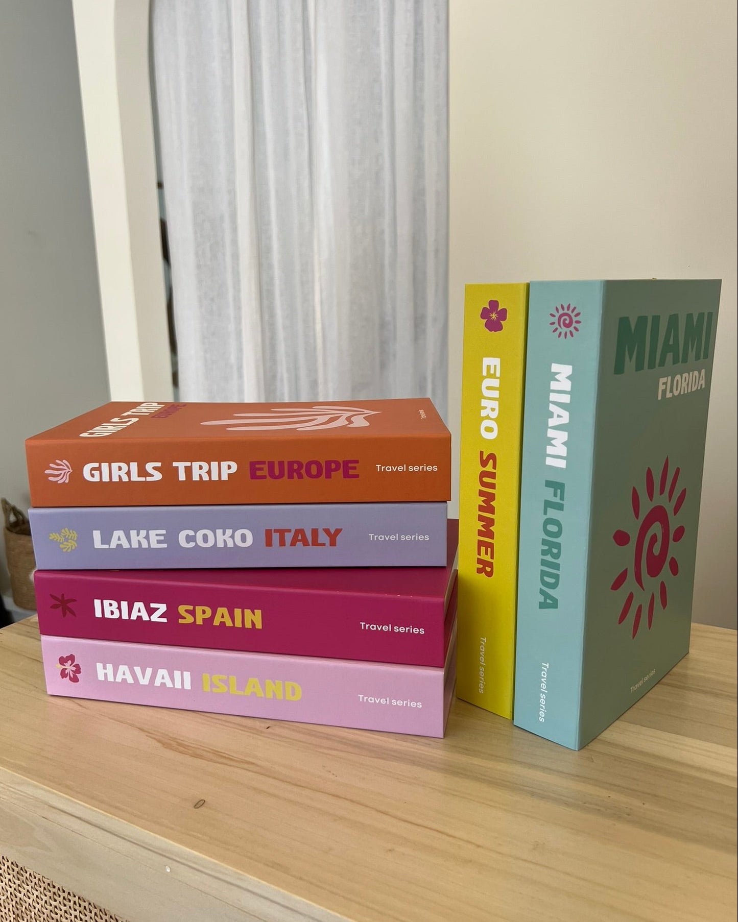 Libros decorativos travel serie