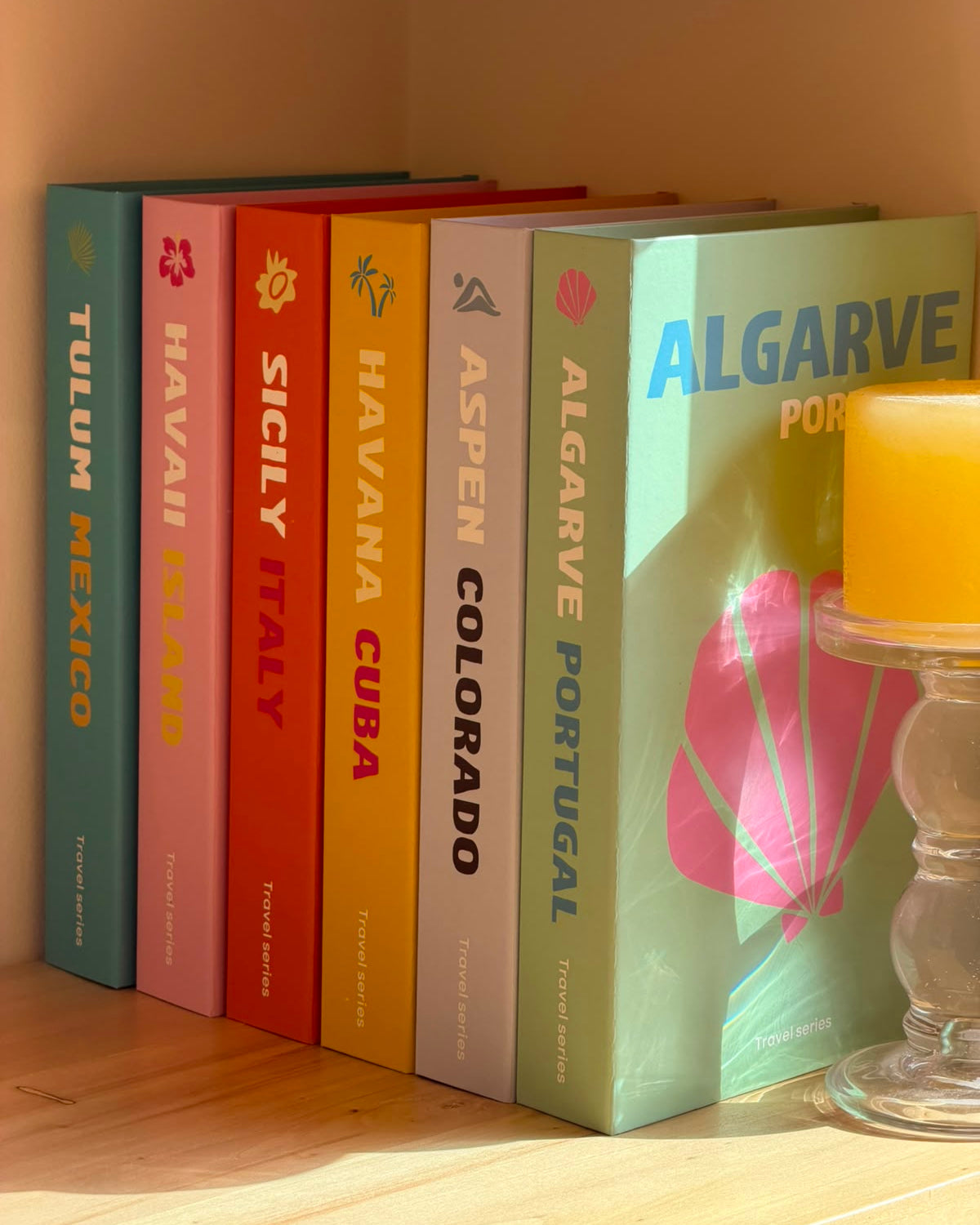 Libros decorativos travel serie